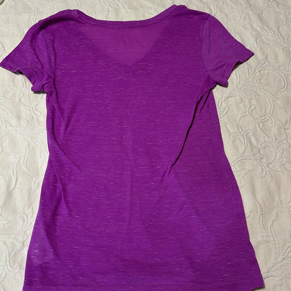 Adidas tee - Picture 2 of 3